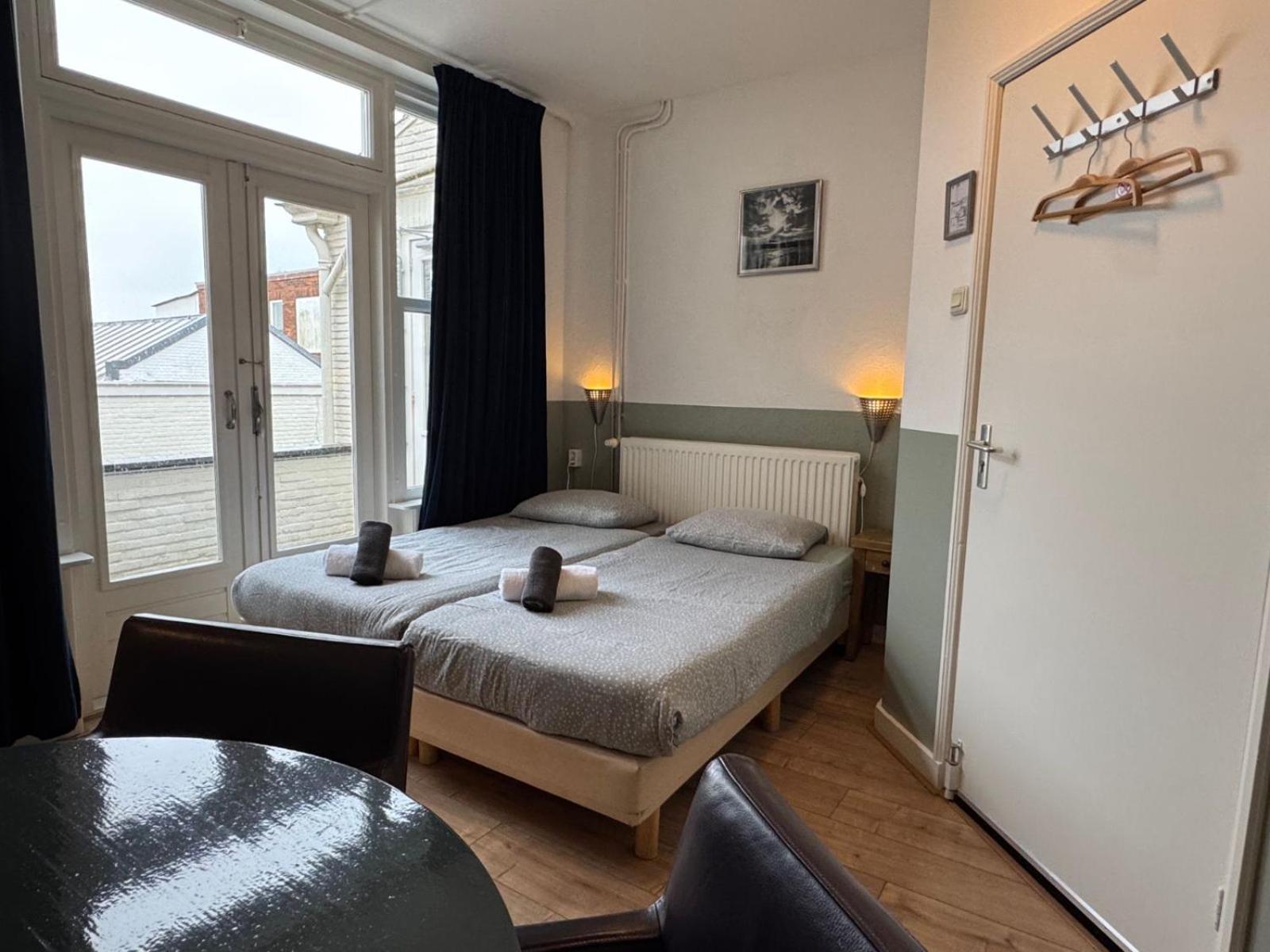 Bed & Breakfast Vlissingen Esterno foto