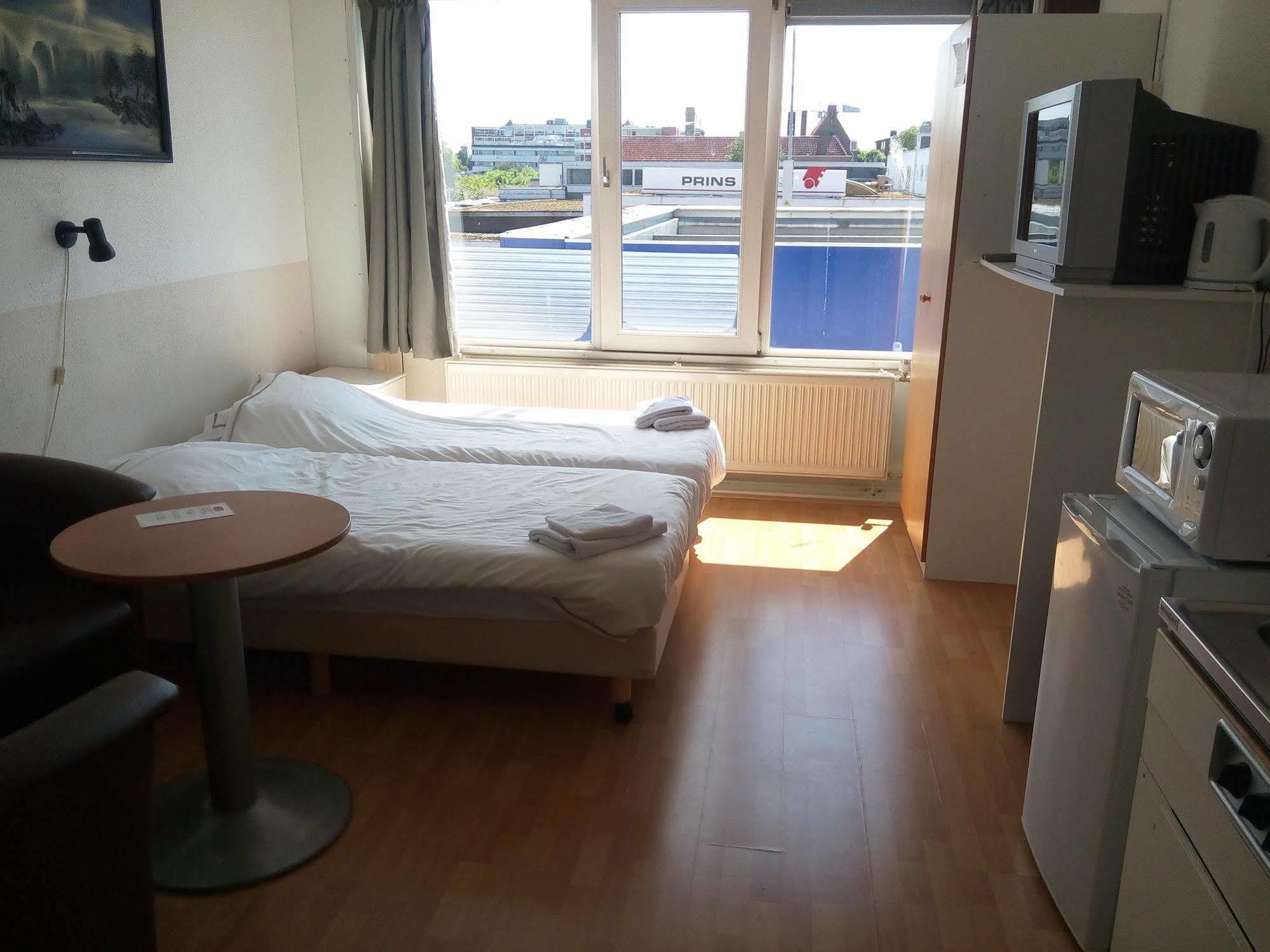 Bed & Breakfast Vlissingen Esterno foto